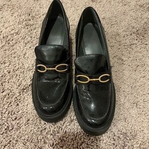 Elegant Black Loafers with Gold Accent